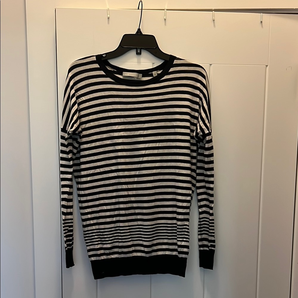 Vince Monochrome Striped Knit Top